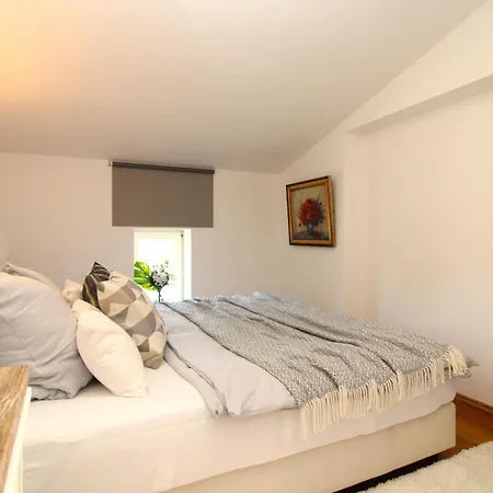 Gutshof Dornbusch 2 - Seefahrer شقة Kröpelin